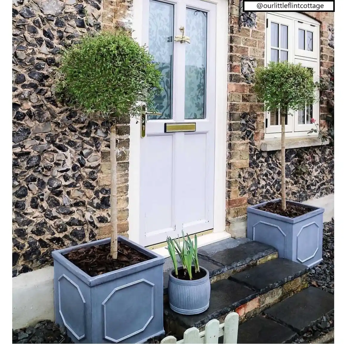 IDEALIST Lite Chelsea Flower Box Square Garden Planter, Faux Lead Light Stone Outdoor Plant Pot W30 H30 L30 cm, 27L - Image 5